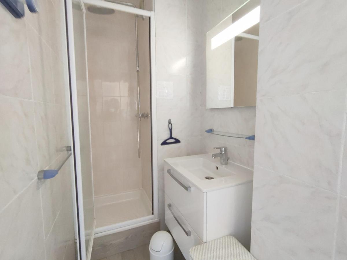 Ferienwohnung T1 Au Calme Avec Clim Et Parking Prive - Fr-1-503-171 Balaruc-les-Bains Exterior foto